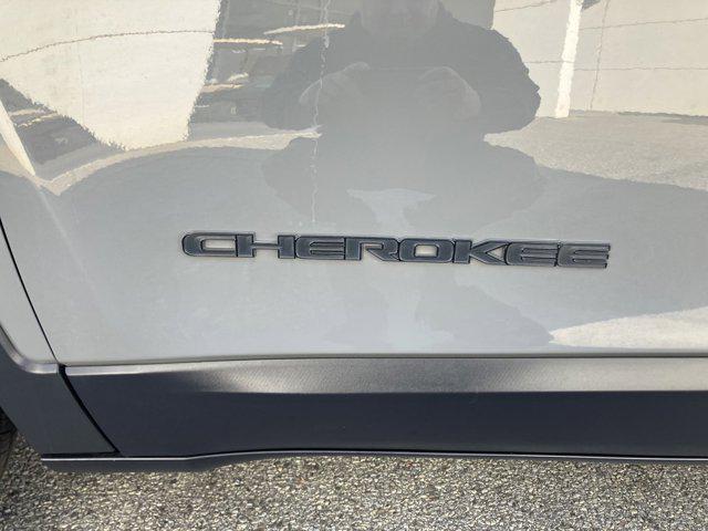 used 2023 Jeep Cherokee car, priced at $23,990