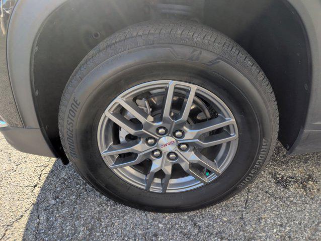 used 2025 GMC Acadia car, priced at $35,490