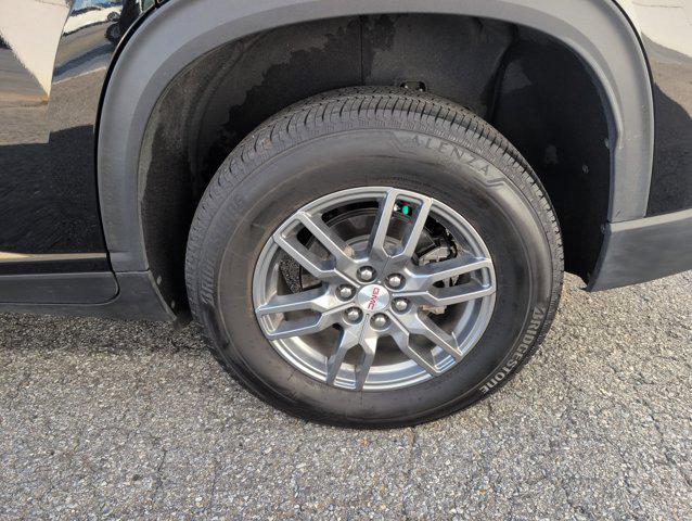 used 2025 GMC Acadia car, priced at $35,490