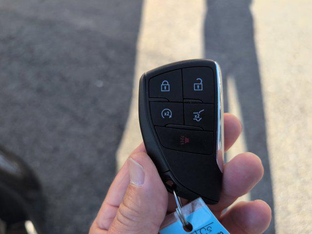 used 2025 GMC Acadia car, priced at $35,490