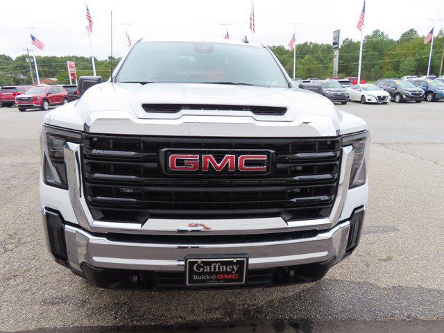 new 2025 GMC Sierra 3500 car, priced at $58,550