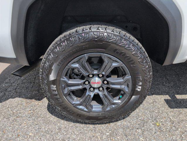 used 2024 GMC Canyon car
