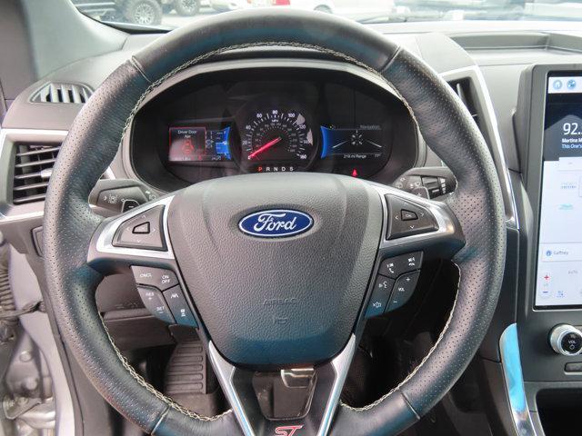 used 2022 Ford Edge car, priced at $33,990