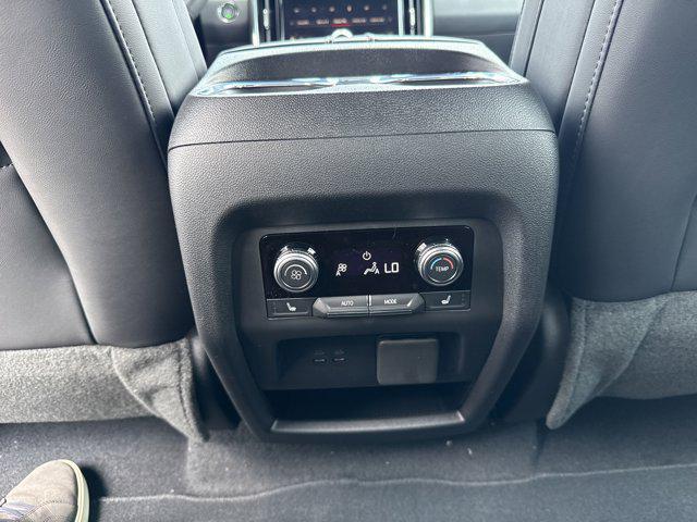 new 2025 GMC Acadia car, priced at $46,615