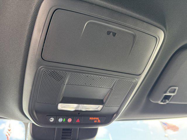 new 2025 GMC Acadia car, priced at $46,615