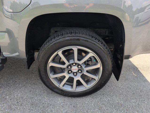 used 2021 GMC Canyon car, priced at $35,990
