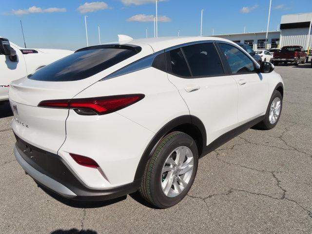 new 2025 Buick Envista car, priced at $24,025