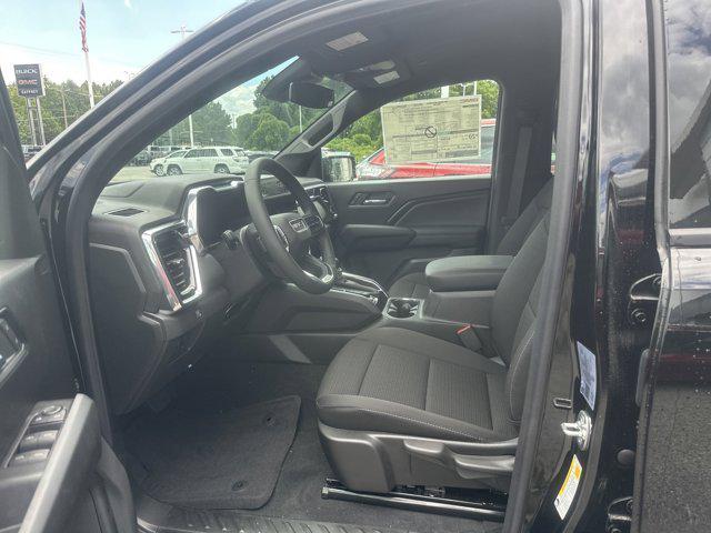 new 2025 GMC Canyon car, priced at $40,125