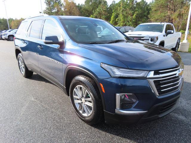 used 2023 Chevrolet Traverse car, priced at $32,990