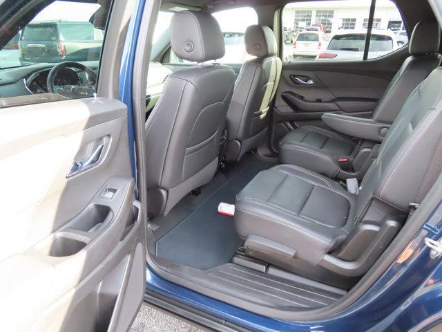 used 2023 Chevrolet Traverse car, priced at $32,990