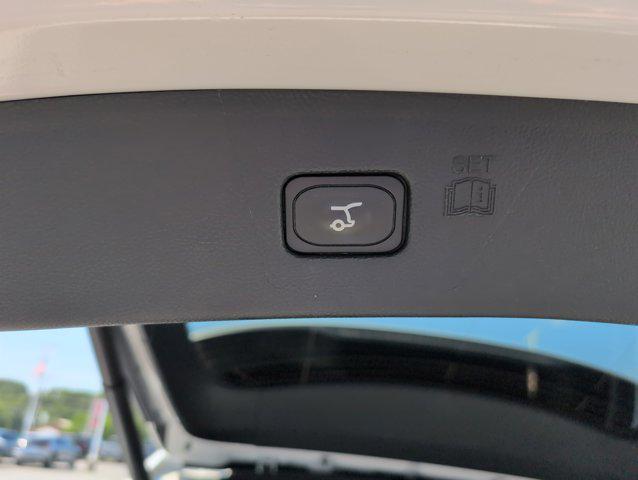 used 2022 Ford Edge car, priced at $23,990