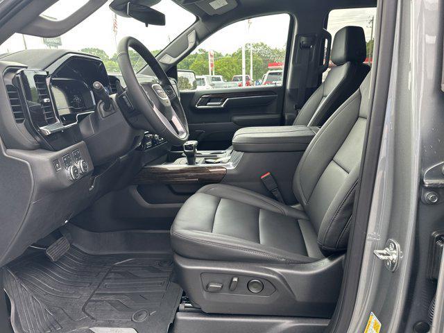 new 2025 GMC Sierra 1500 car, priced at $58,980