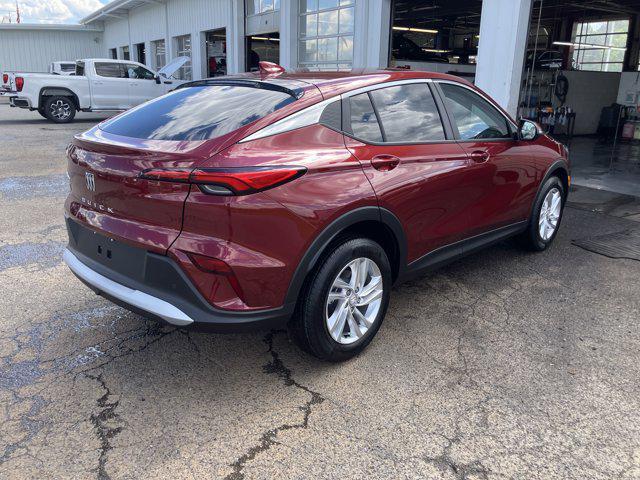 new 2025 Buick Envista car, priced at $26,535