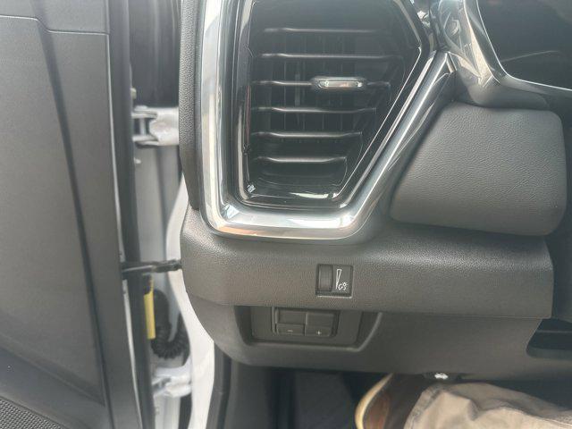 new 2025 GMC Canyon car, priced at $44,675