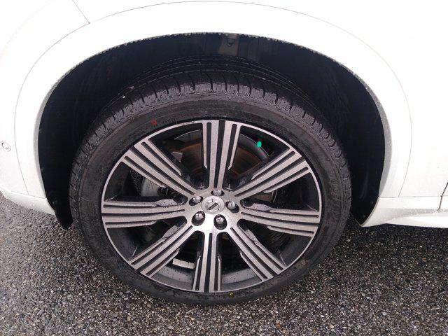 used 2022 Volvo XC90 car, priced at $39,690