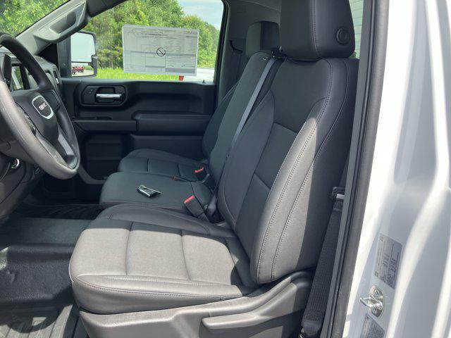 new 2025 GMC Sierra 2500 car, priced at $47,730