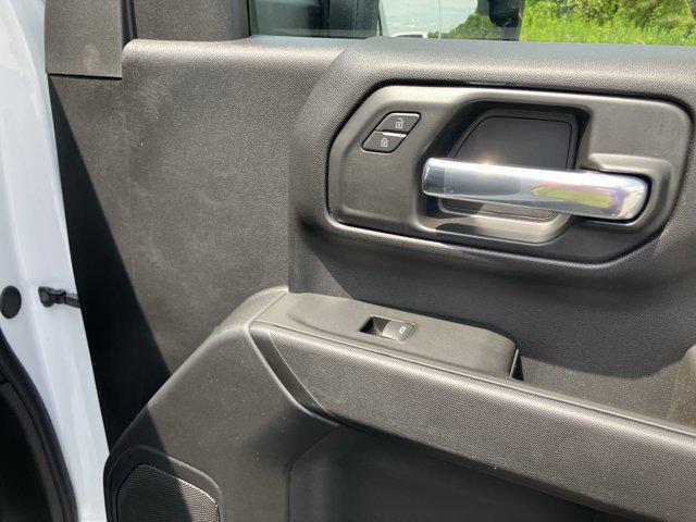 new 2025 GMC Sierra 2500 car, priced at $47,730