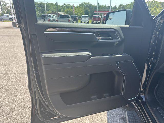 new 2025 GMC Sierra 1500 car, priced at $53,730