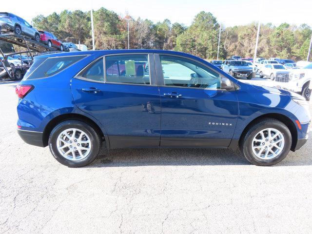 used 2022 Chevrolet Equinox car, priced at $24,490