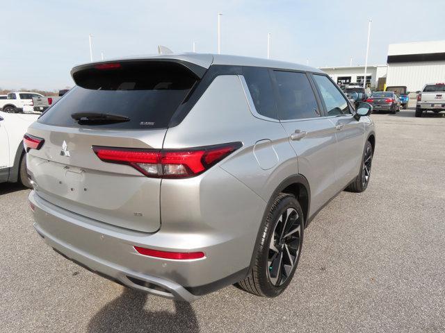 used 2024 Mitsubishi Outlander car, priced at $25,990