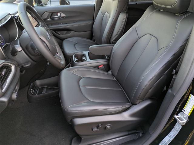 new 2026 Chrysler Pacifica car, priced at $47,085
