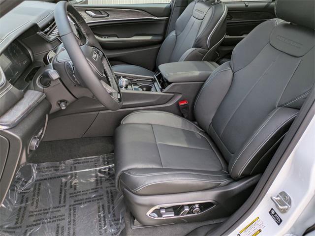 new 2025 Jeep Grand Cherokee L car, priced at $62,265