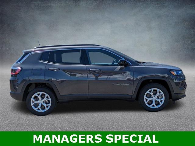 new 2024 Jeep Compass car, priced at $28,535