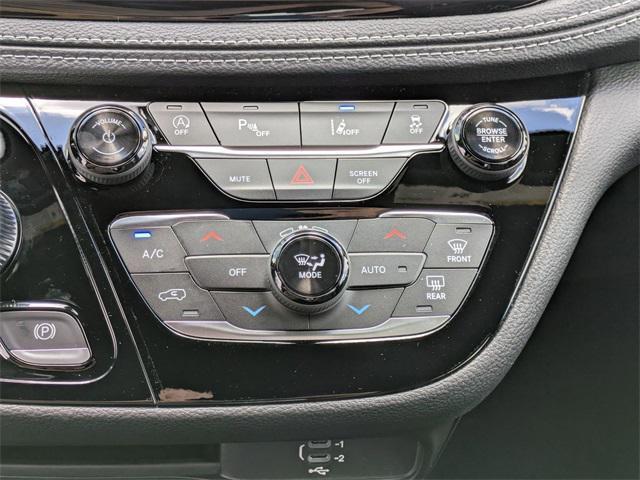 new 2026 Chrysler Pacifica car, priced at $41,923