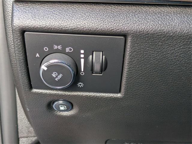 used 2021 Jeep Grand Cherokee car, priced at $27,499