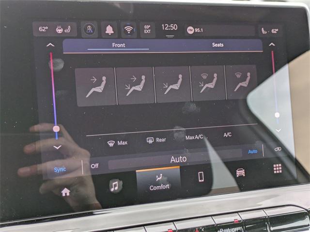 new 2025 Jeep Compass car, priced at $34,197