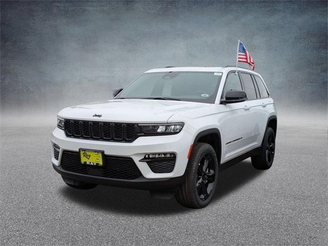 new 2025 Jeep Grand Cherokee car, priced at $46,821
