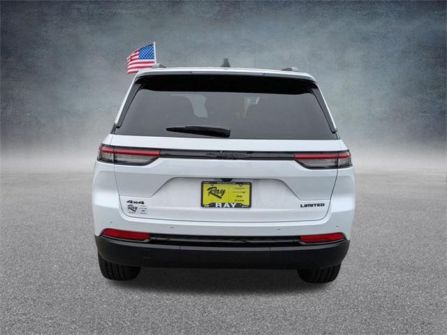 new 2025 Jeep Grand Cherokee car, priced at $46,821