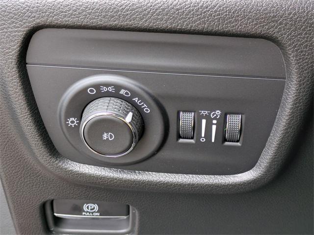 new 2025 Jeep Grand Cherokee L car, priced at $49,201