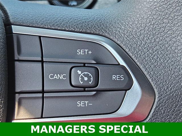 new 2025 Jeep Compass car, priced at $25,564