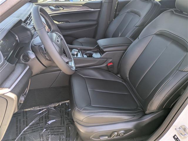 new 2025 Jeep Grand Cherokee L car, priced at $48,953