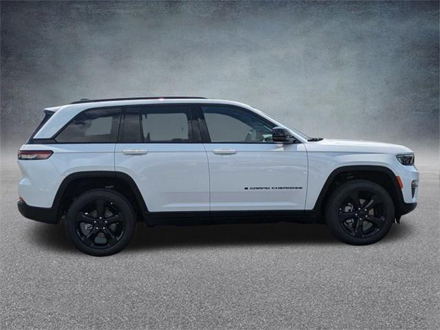 new 2024 Jeep Grand Cherokee car, priced at $46,977