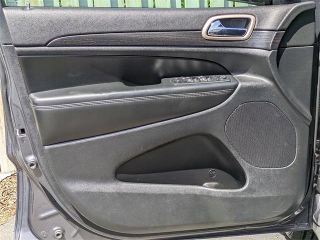 used 2014 Jeep Grand Cherokee car, priced at $13,299