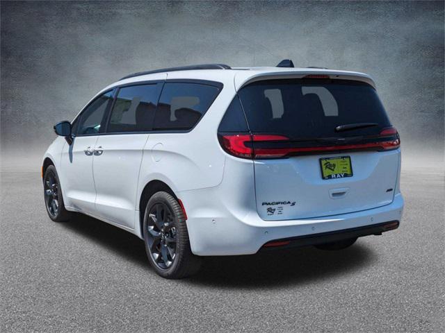 new 2024 Chrysler Pacifica car, priced at $48,117
