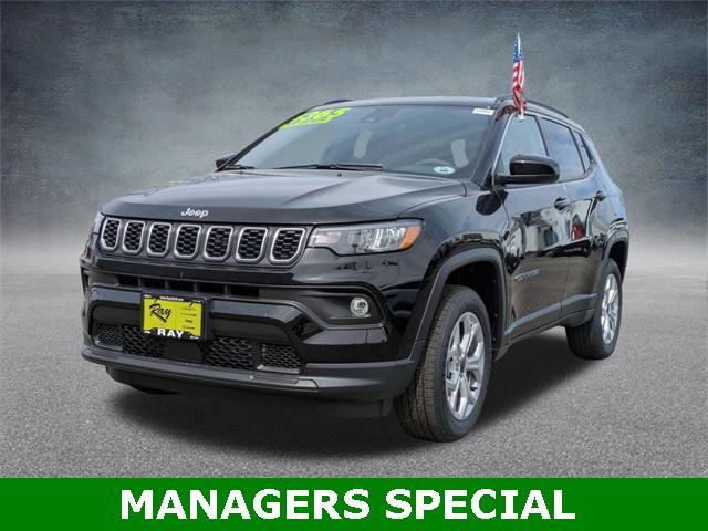 new 2025 Jeep Compass car, priced at $26,885