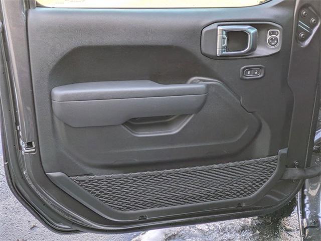 new 2025 Jeep Wrangler car, priced at $45,390