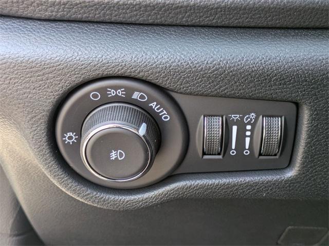 new 2026 Chrysler Pacifica car, priced at $48,985