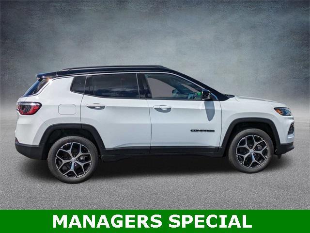 new 2024 Jeep Compass car, priced at $31,490