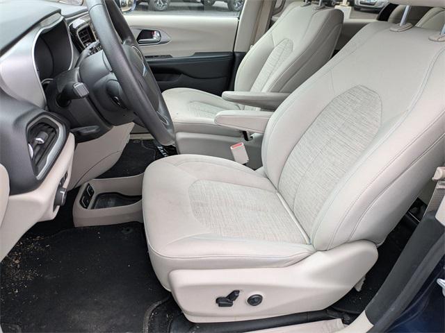 used 2018 Chrysler Pacifica Hybrid car, priced at $17,890