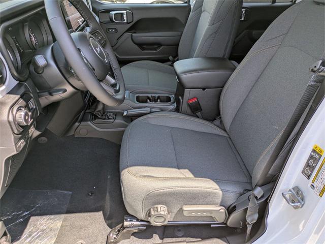 new 2025 Jeep Wrangler car, priced at $46,390