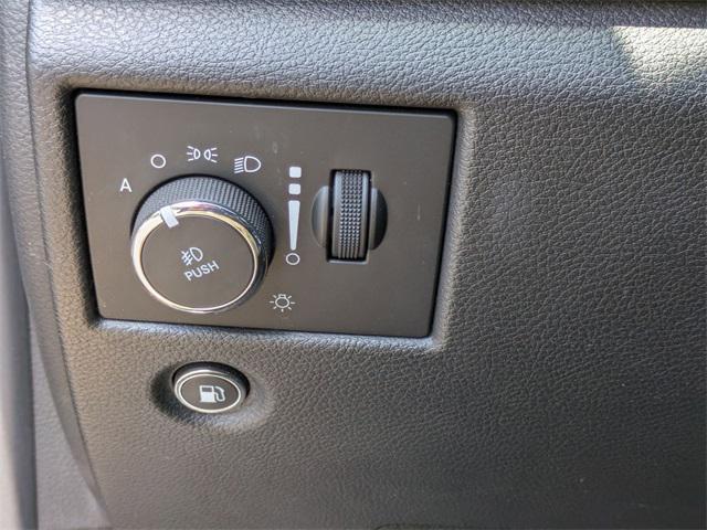 used 2019 Jeep Grand Cherokee car, priced at $21,899