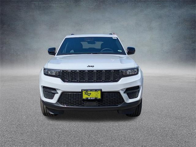 new 2025 Jeep Grand Cherokee car, priced at $42,137