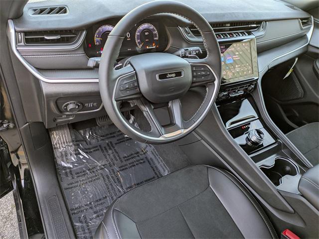 new 2025 Jeep Grand Cherokee car, priced at $42,655