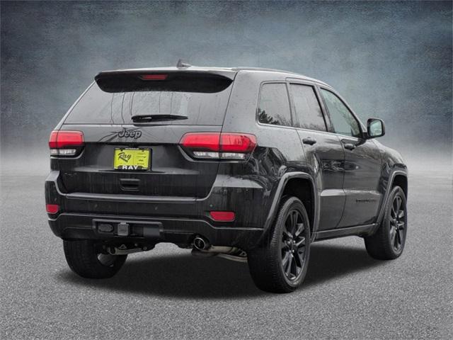 used 2022 Jeep Grand Cherokee car, priced at $28,555