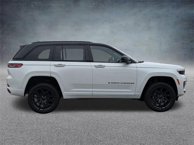 new 2025 Jeep Grand Cherokee car, priced at $68,387