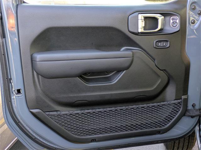 new 2025 Jeep Gladiator car, priced at $44,314